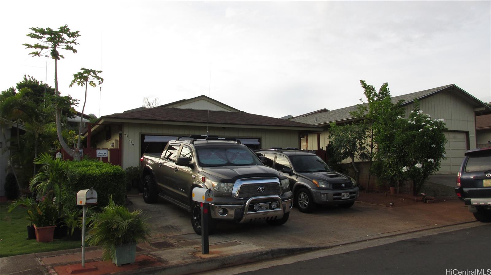 94479 Kuahui Street , Waipahu, Hi 96797 home Village Park Waipahu