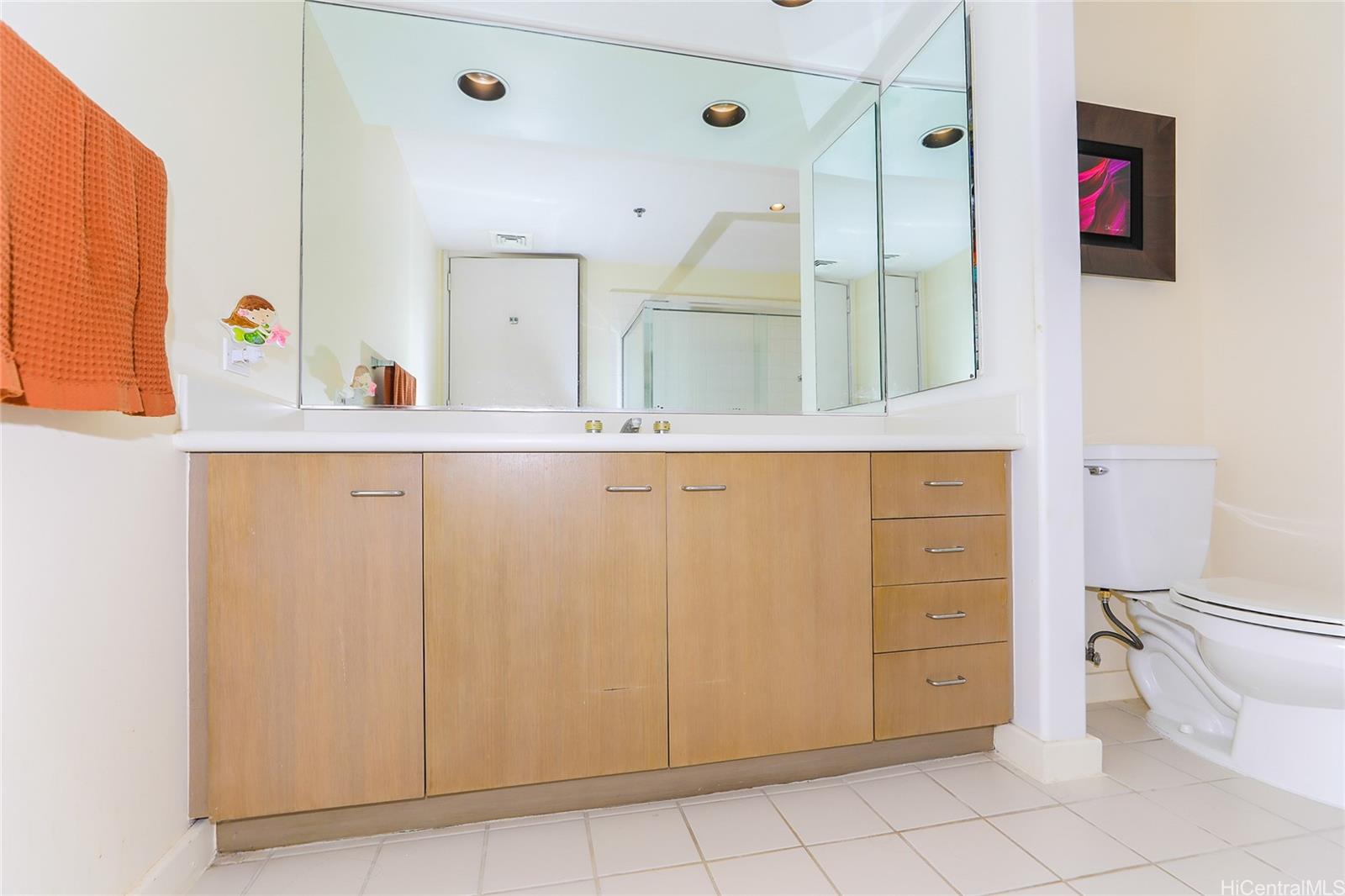 Kalele Kai condo # 2113, Honolulu, Hawaii - photo 16 of 24