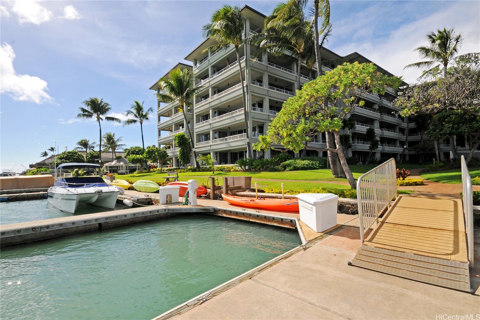 Kalele Kai condo # 2113, Honolulu, Hawaii - photo 21 of 24