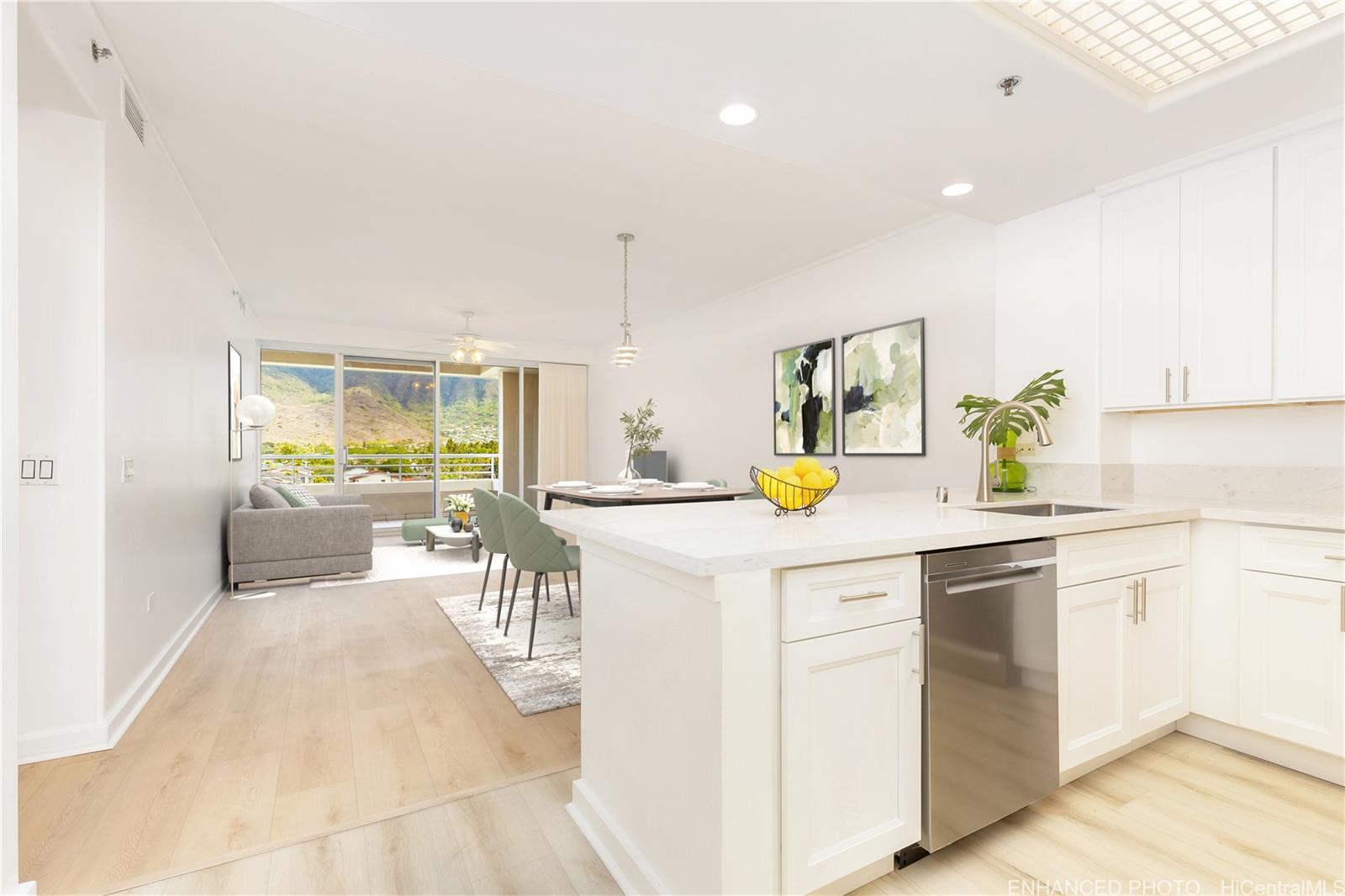 Kalele Kai condo # 2511, Honolulu, Hawaii - photo 3 of 23