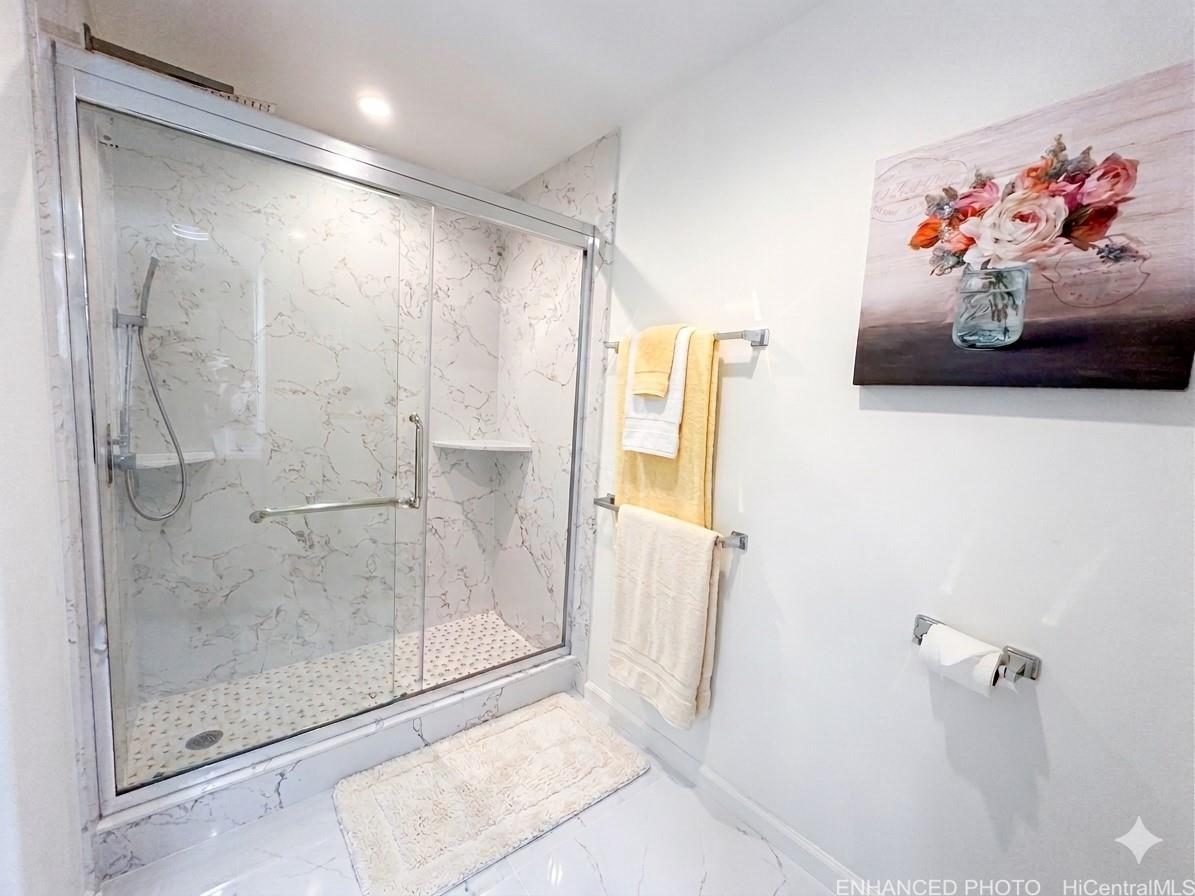 Kalele Kai condo # 2511, Honolulu, Hawaii - photo 9 of 24