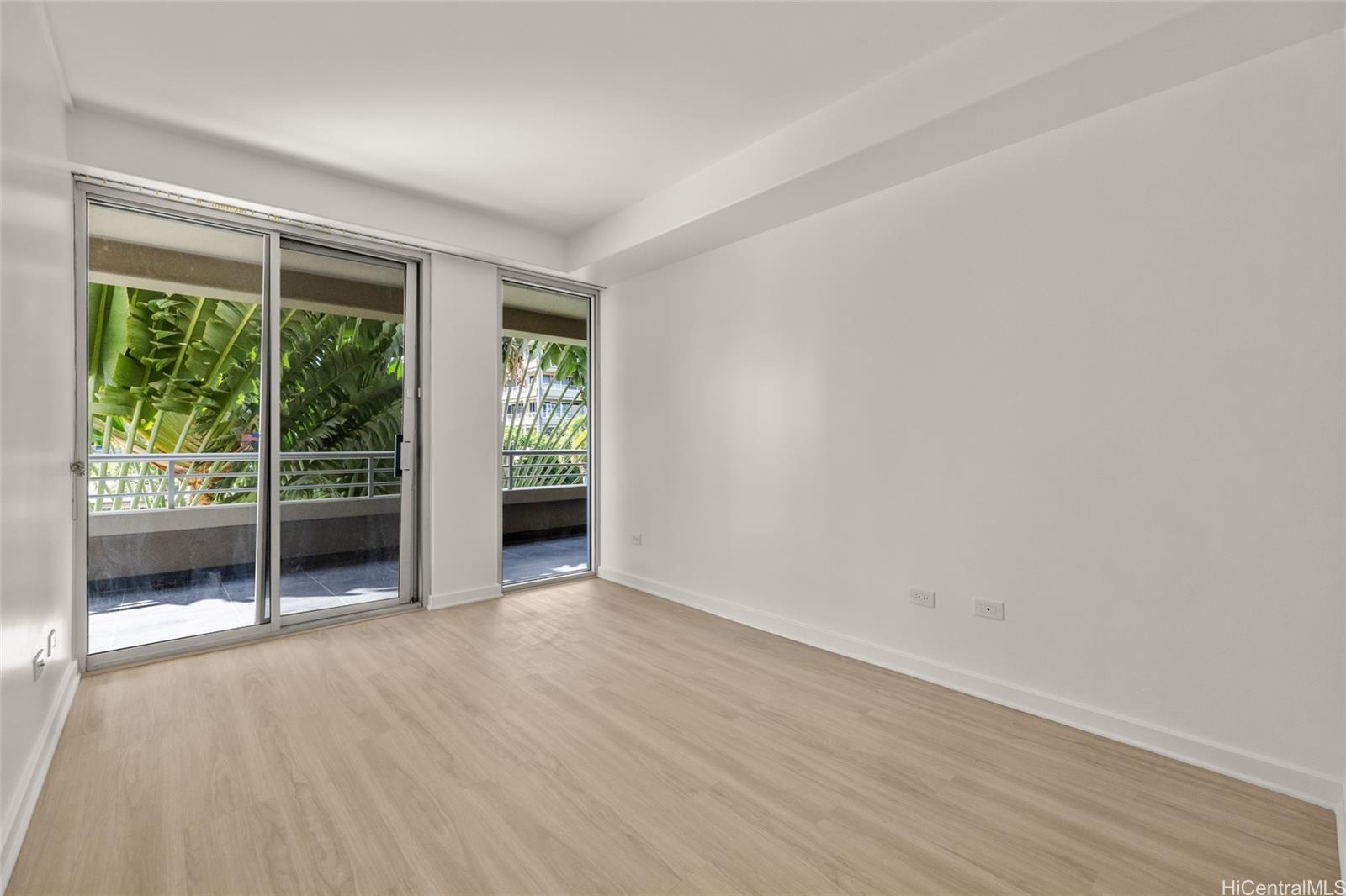 Kalele Kai condo # 3304, Honolulu, Hawaii - photo 7 of 24