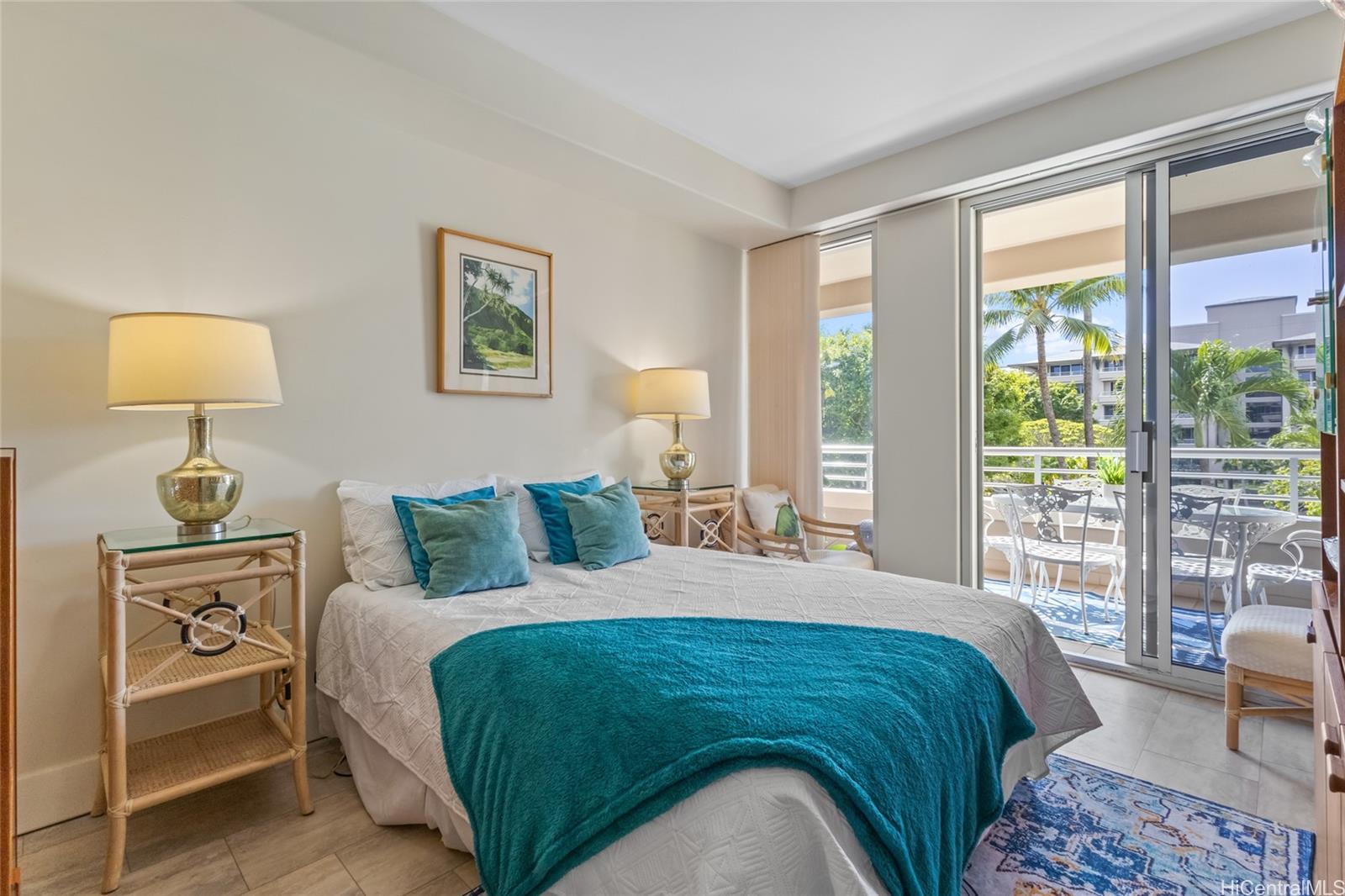 Kalele Kai condo # 3310, Honolulu, Hawaii - photo 12 of 22