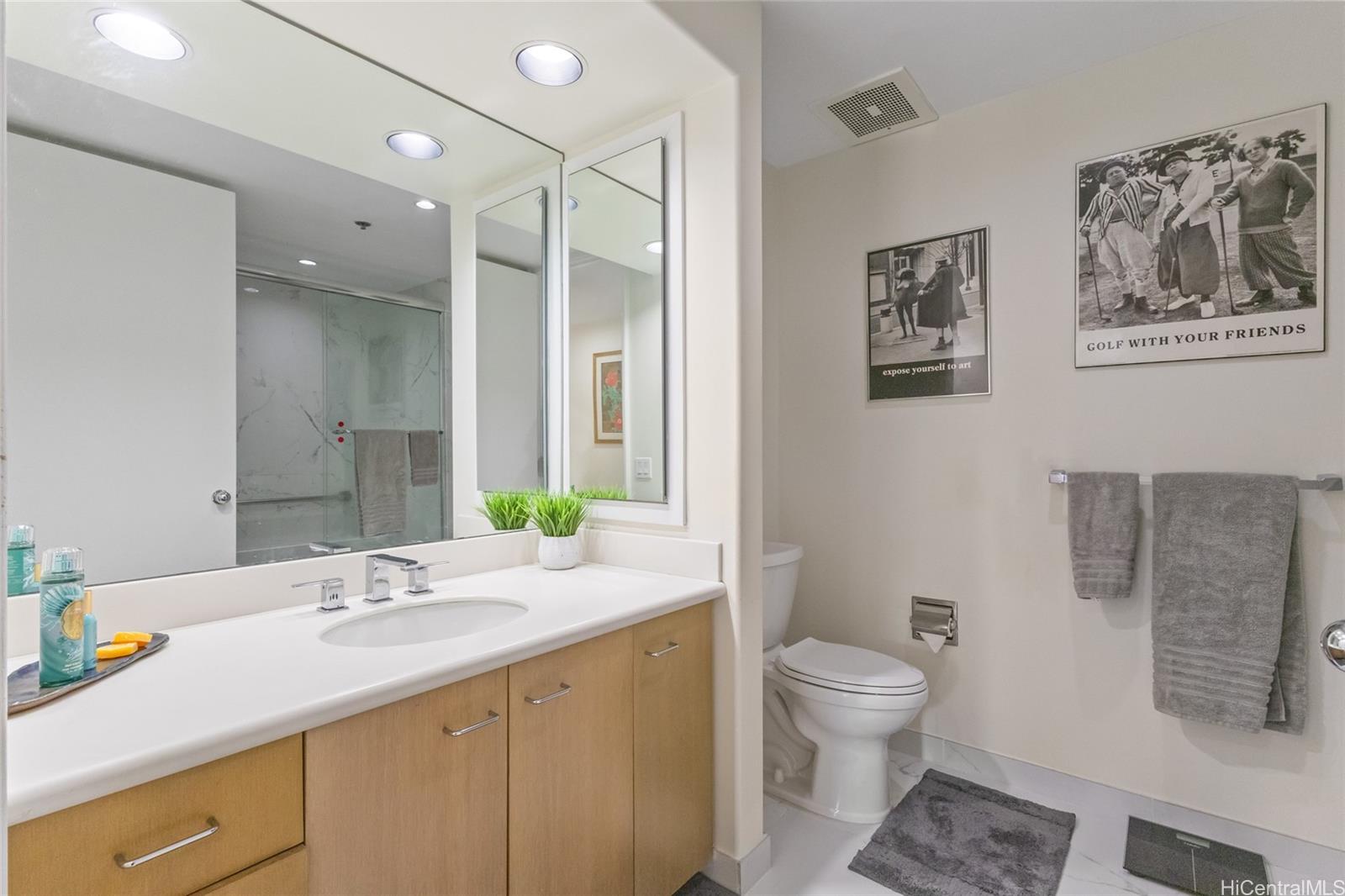 Kalele Kai condo # 3310, Honolulu, Hawaii - photo 14 of 22