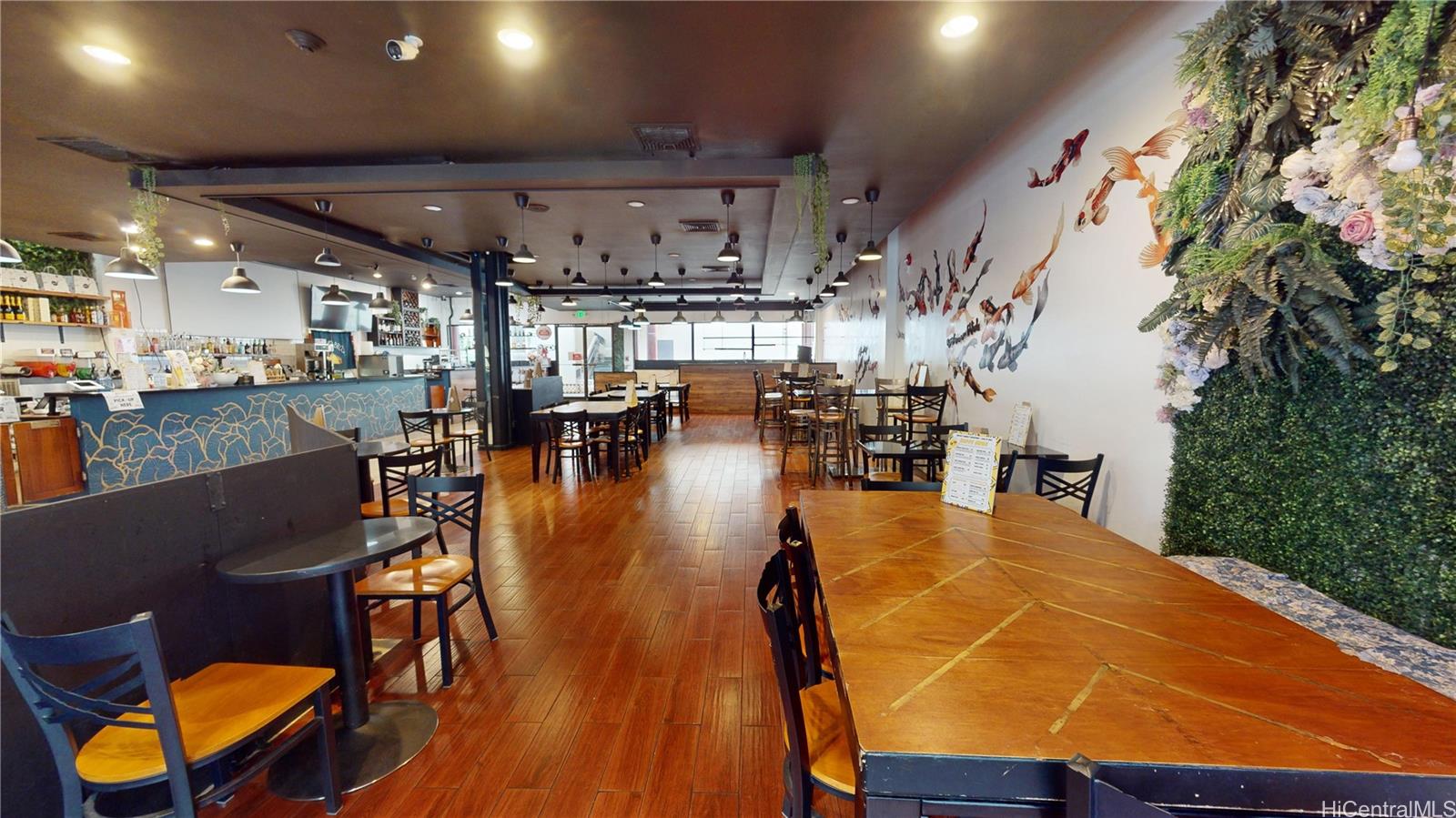 100 Beretania Street Chinatown  - photo 2 of 11