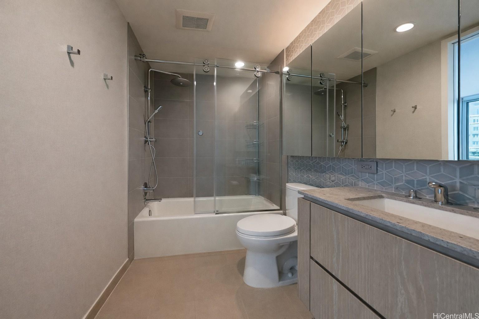 1000 Auahi Street Honolulu - Rental - photo 8 of 8