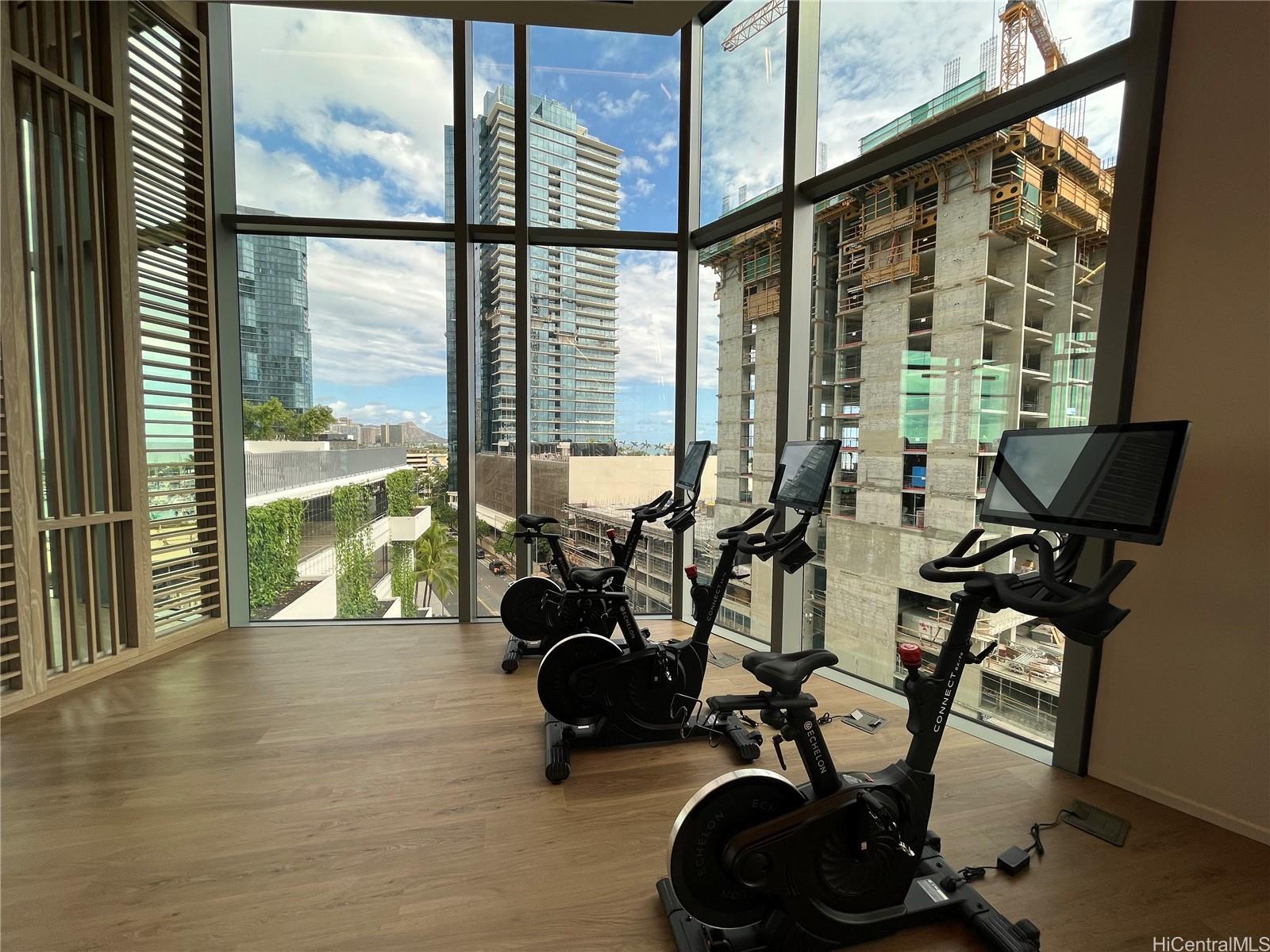 1000 Auahi Street Honolulu - Rental - photo 19 of 25