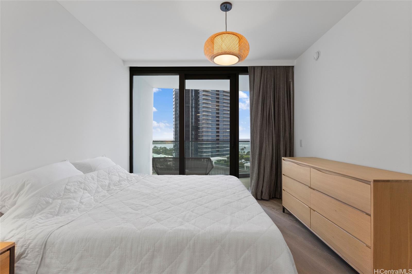 Koula condo # 1310, Honolulu, Hawaii - photo 11 of 24