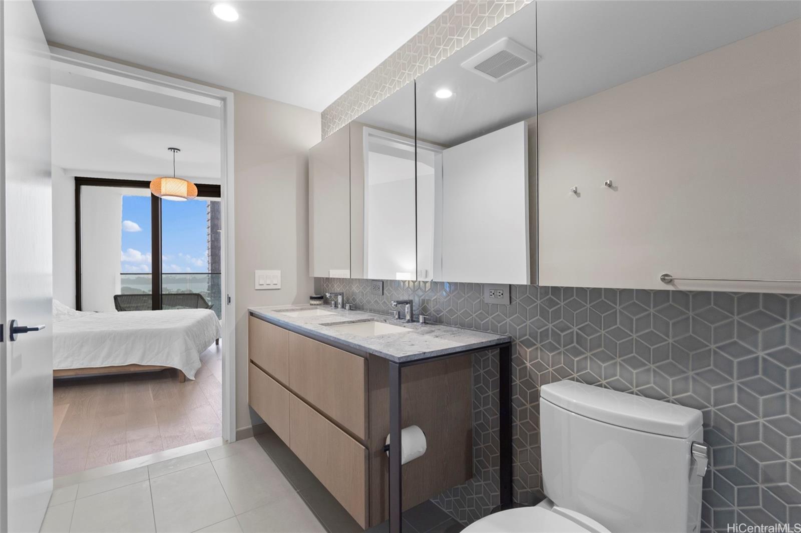 Koula condo # 1310, Honolulu, Hawaii - photo 14 of 24