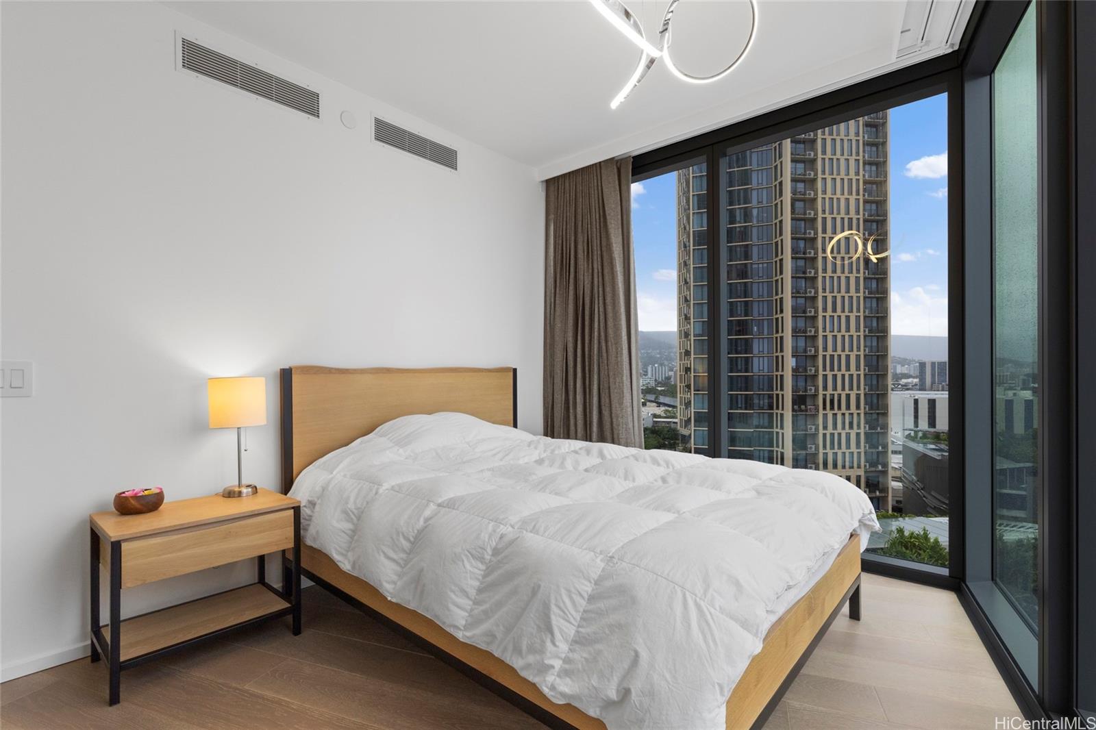 Koula condo # 1310, Honolulu, Hawaii - photo 18 of 24