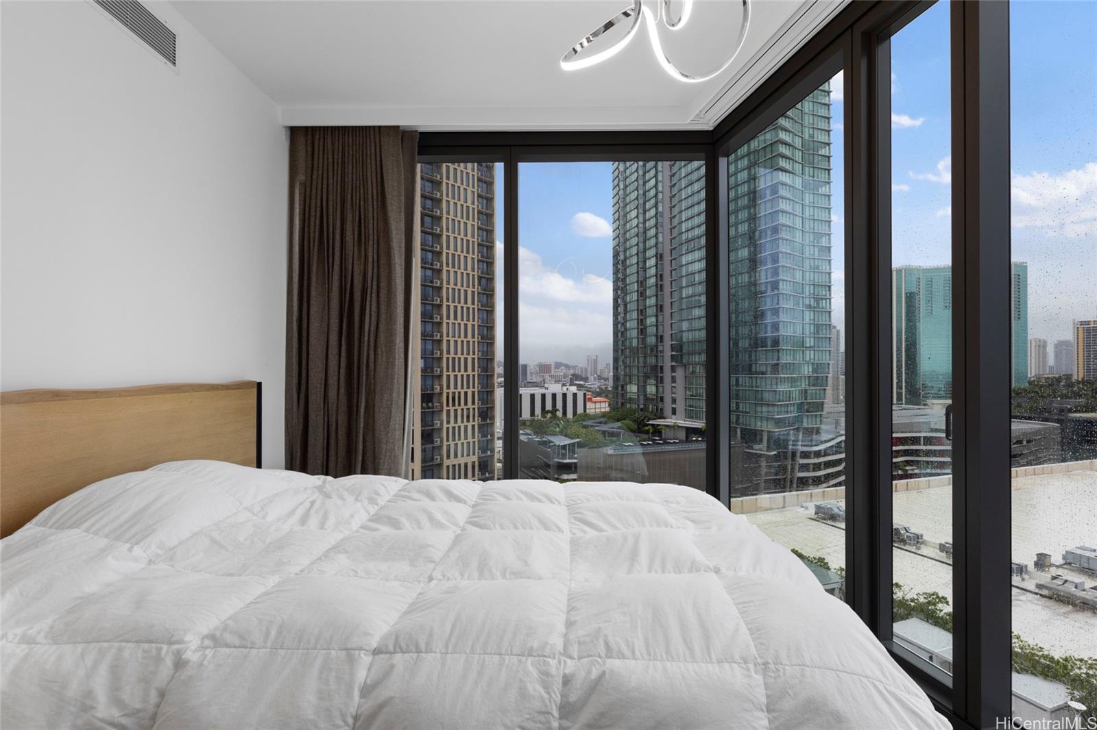 Koula condo # 1310, Honolulu, Hawaii - photo 19 of 24