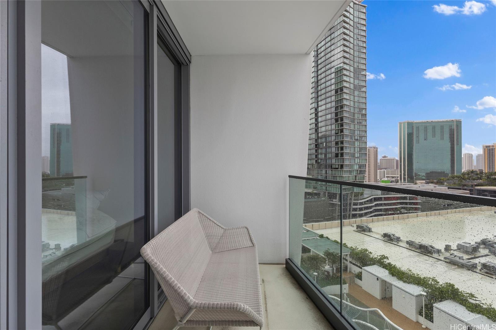 Koula condo # 1310, Honolulu, Hawaii - photo 23 of 24