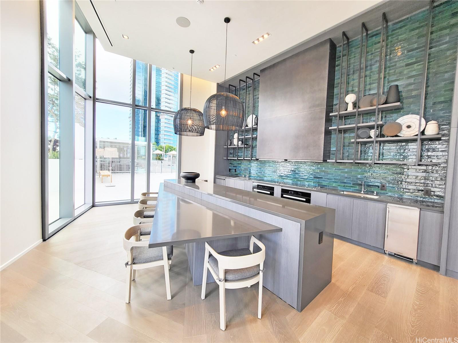 1000 Auahi St Honolulu - Rental - photo 12 of 22