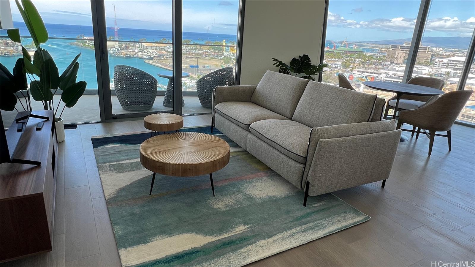 1000 Auahi St Honolulu - Rental - photo 3 of 22