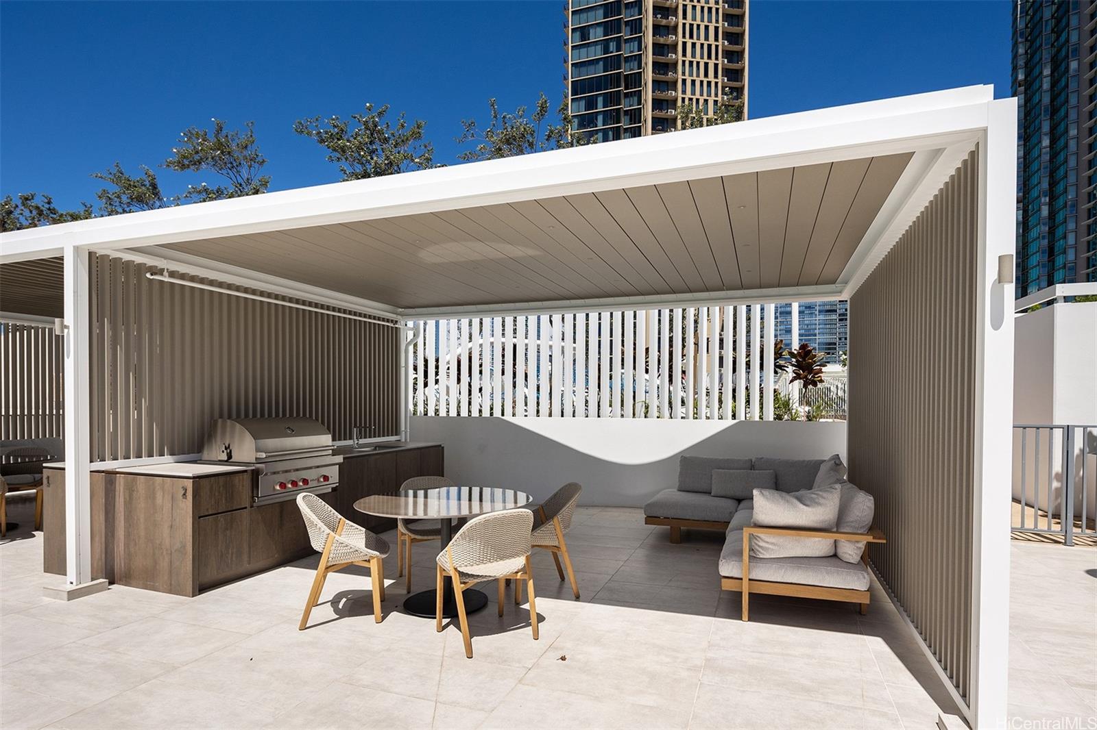 1000 Auahi St Honolulu - Rental - photo 14 of 25