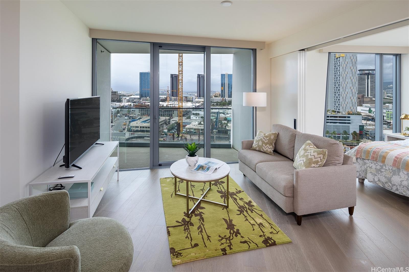 1000 Auahi St Honolulu - Rental - photo 3 of 25