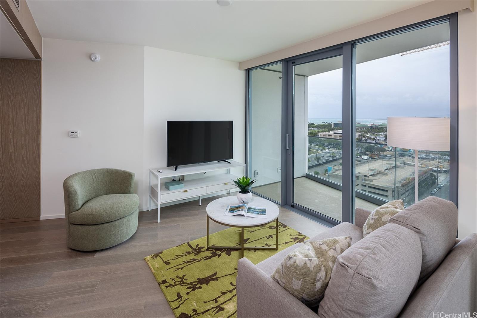 1000 Auahi St Honolulu - Rental - photo 4 of 25