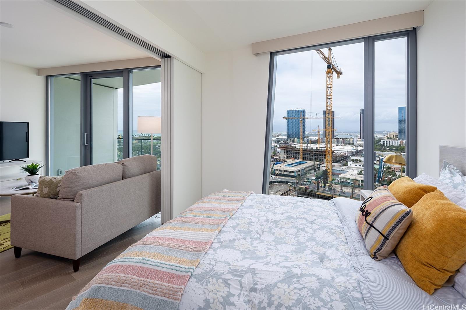 1000 Auahi St Honolulu - Rental - photo 9 of 25