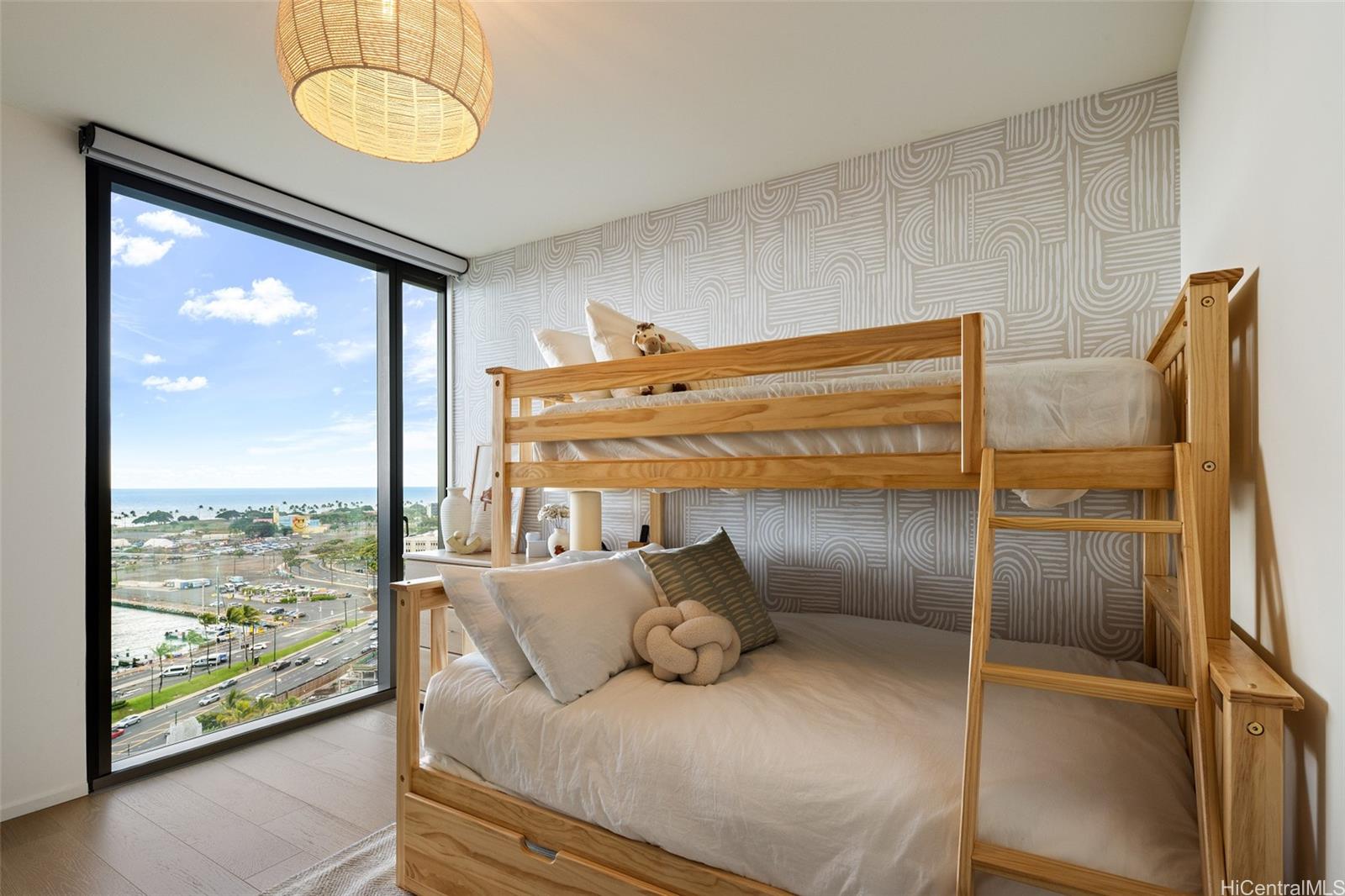 1000 Auahi St Honolulu - Rental - photo 21 of 25