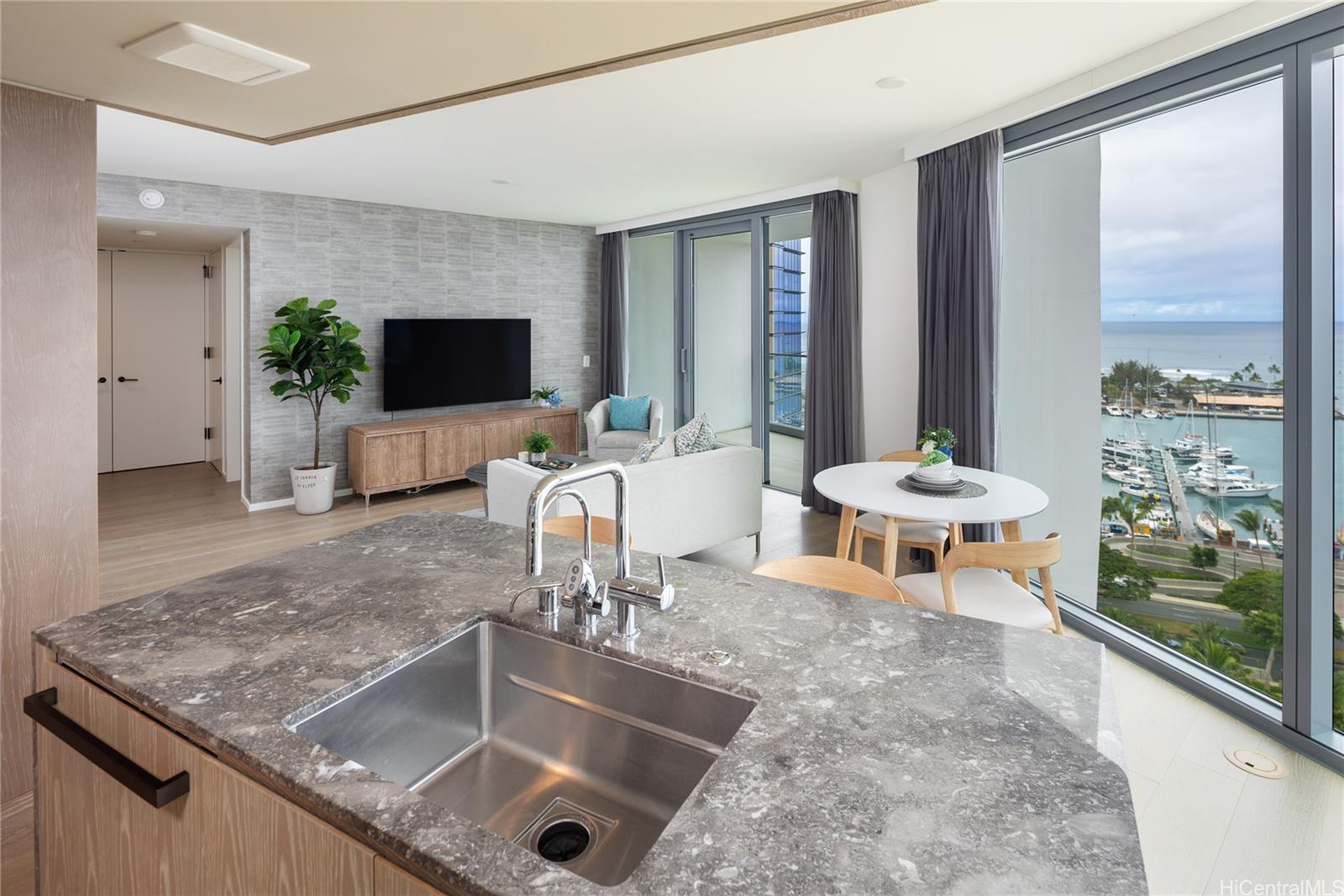 Koula condo # 1601, Honolulu, Hawaii - photo 8 of 20