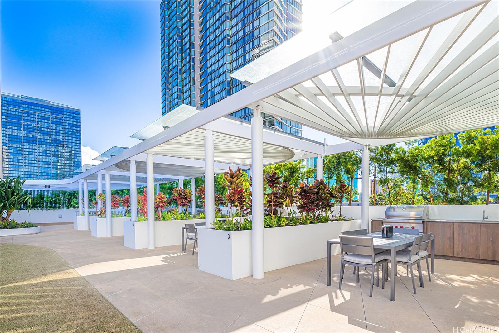 1000 Auahi Street Honolulu - Rental - photo 22 of 25