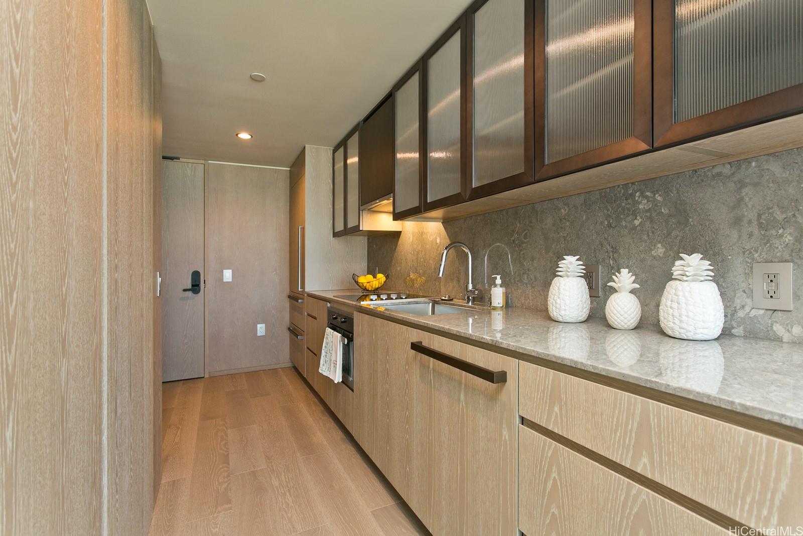 Koula condo # 1805, Honolulu, Hawaii - photo 4 of 15