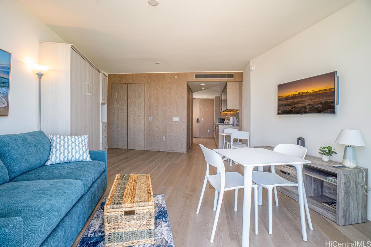 1000 Auahi St Honolulu - Rental - photo 16 of 18