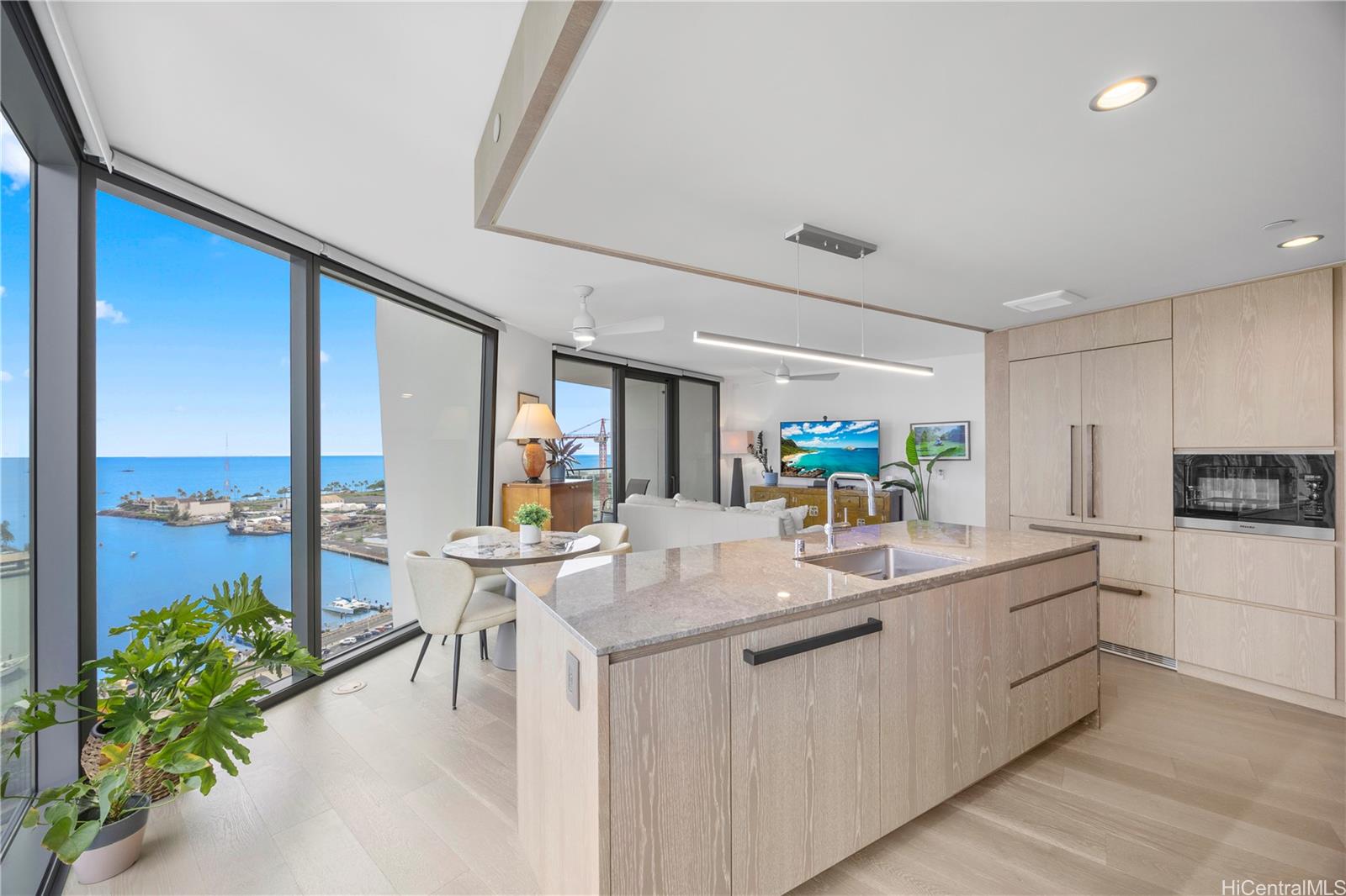 Koula condo # 2100, Honolulu, Hawaii - photo 10 of 25