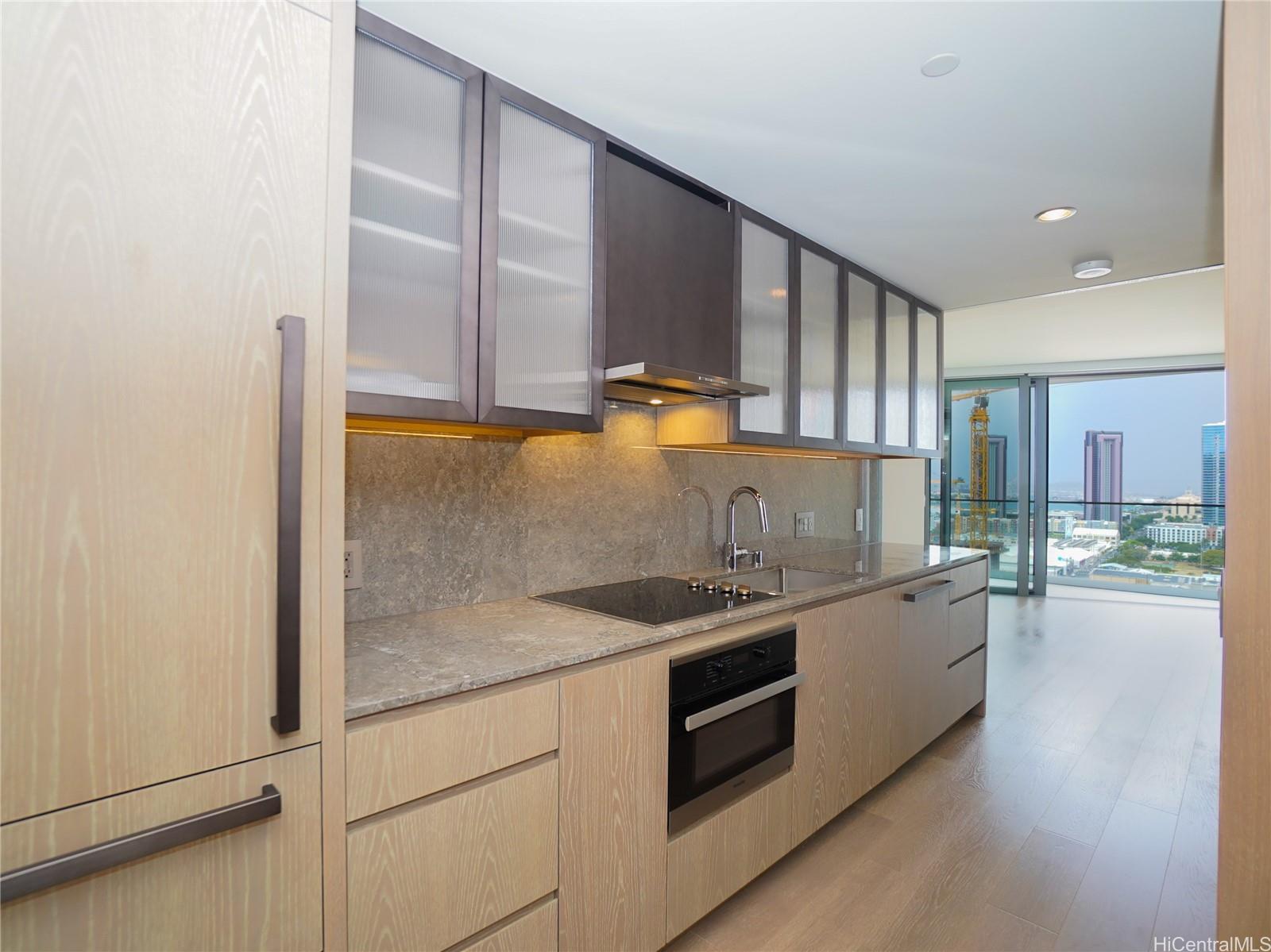 Koula condo # 2105, Honolulu, Hawaii - photo 8 of 25