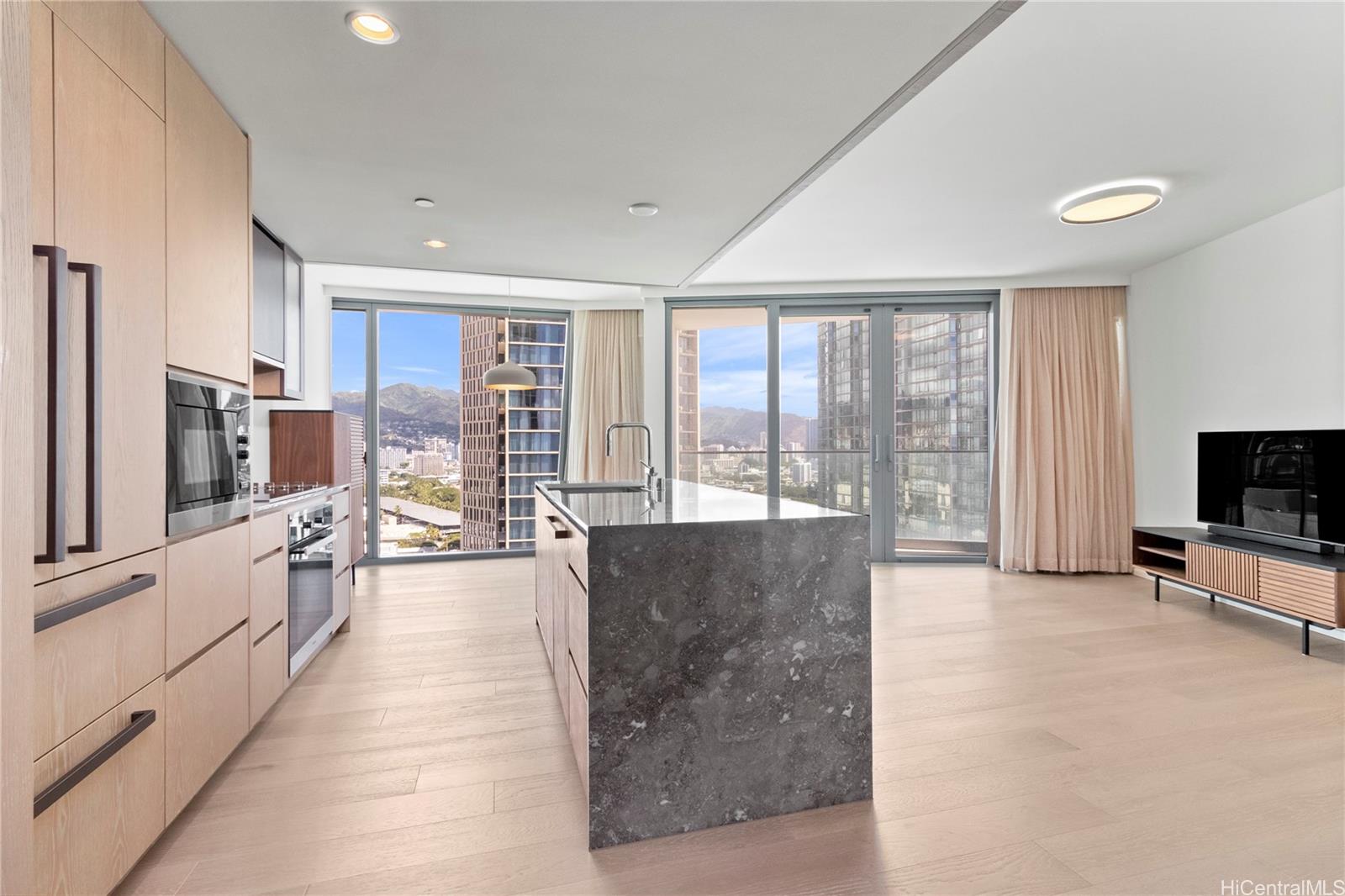 Koula condo # 2110, Honolulu, Hawaii - photo 2 of 24