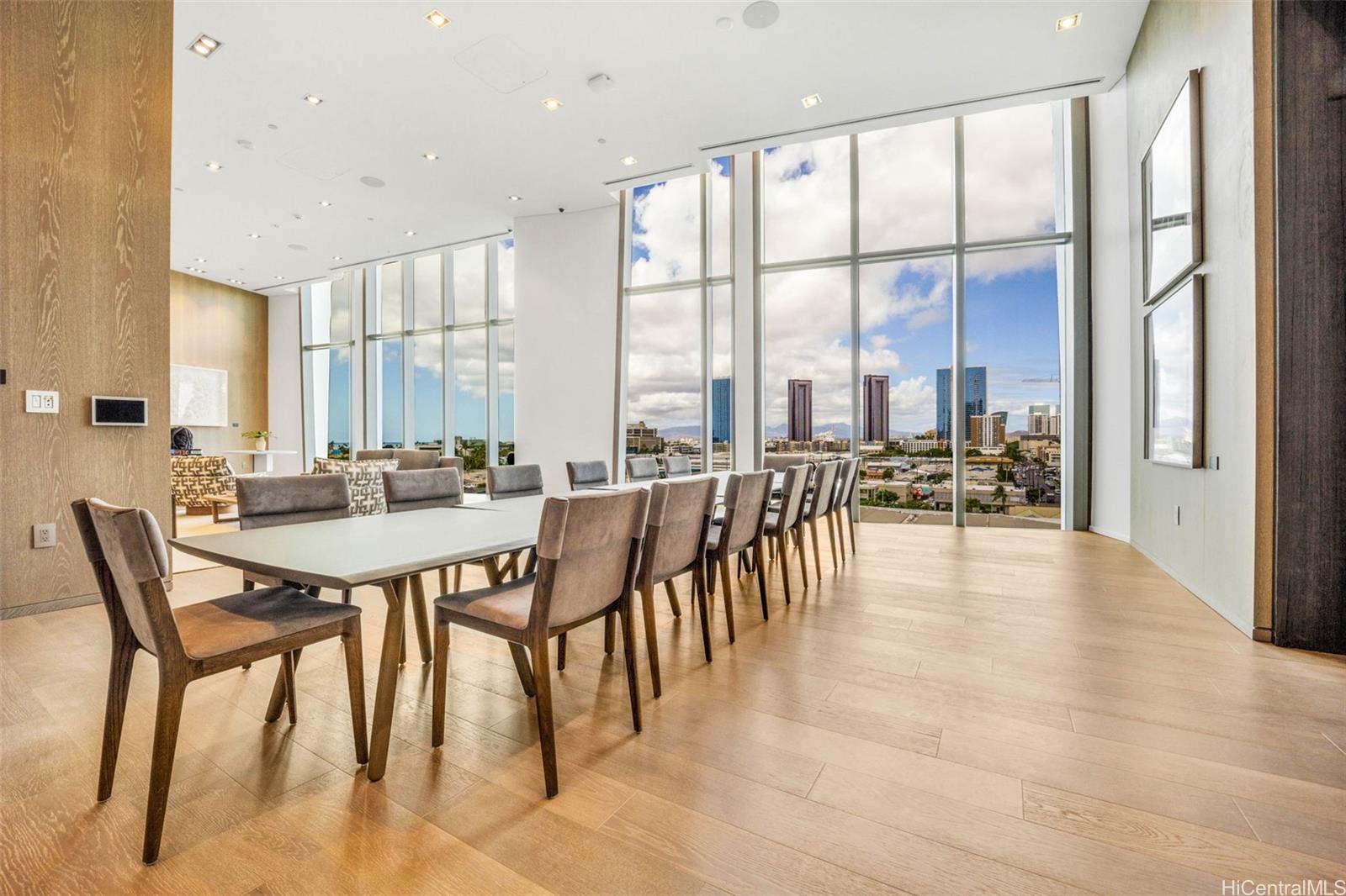 1000 Auahi St Honolulu - Rental - photo 15 of 21