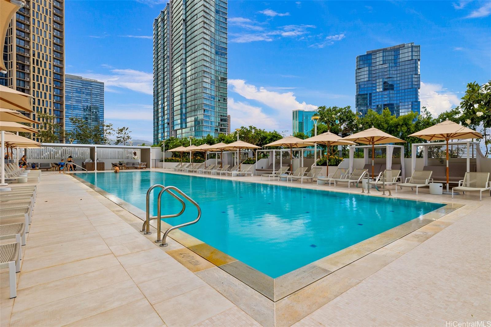 Koula condo # 2504, Honolulu, Hawaii - photo 3 of 11