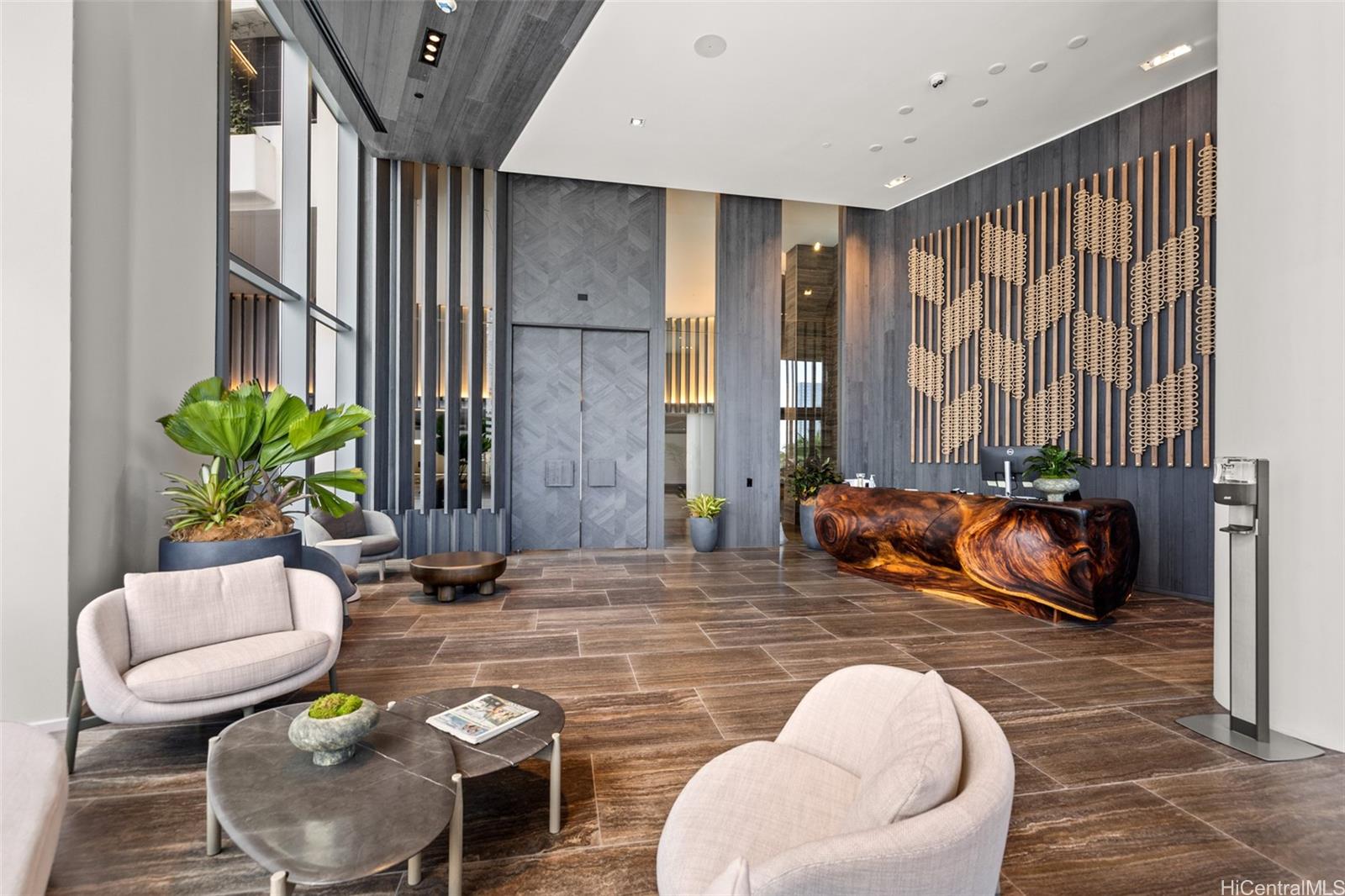 Koula condo # 2504, Honolulu, Hawaii - photo 5 of 11