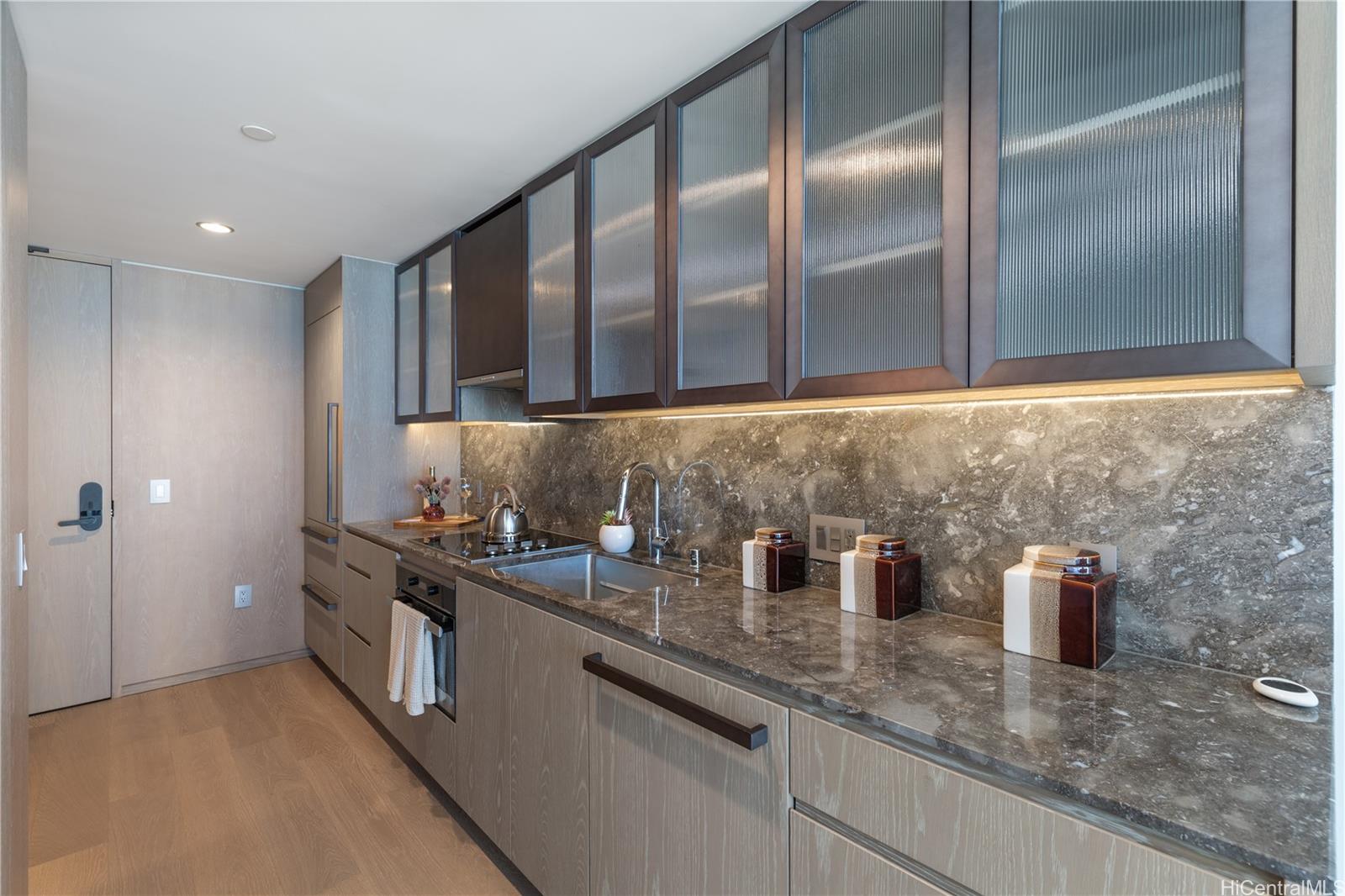 Koula condo # 2505, Honolulu, Hawaii - photo 11 of 23