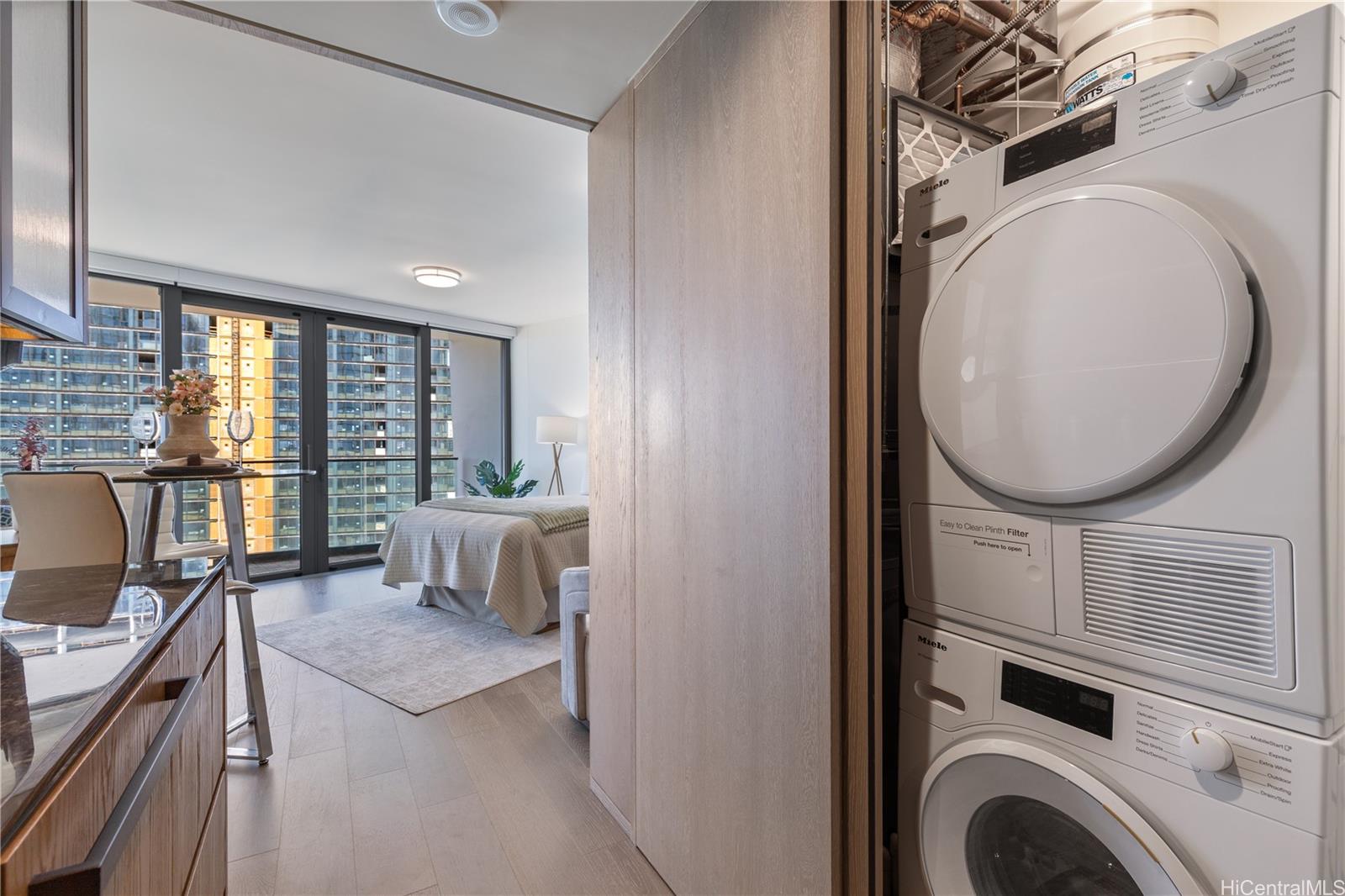 Koula condo # 2505, Honolulu, Hawaii - photo 10 of 23