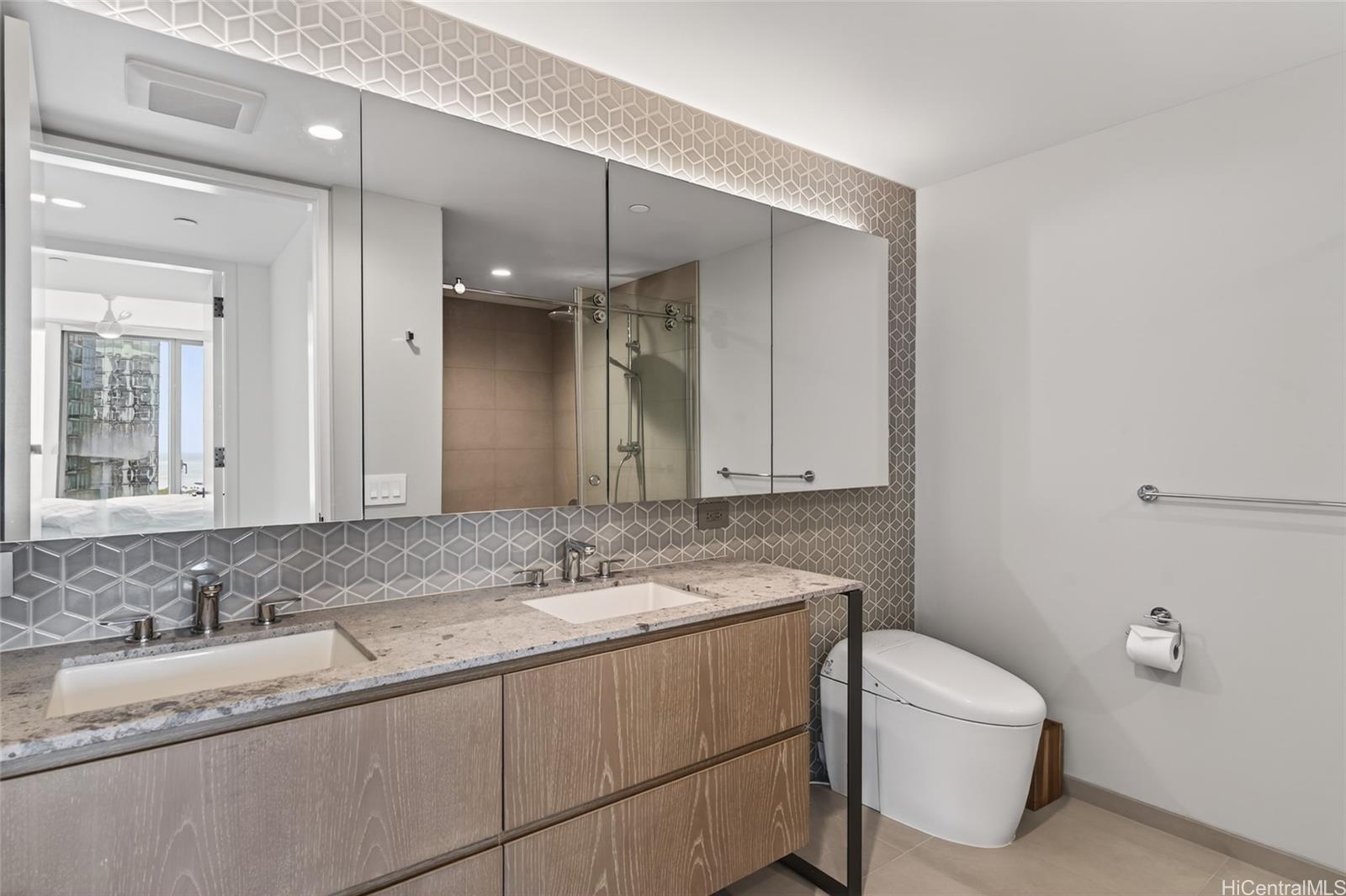 Koula condo # 2802, Honolulu, Hawaii - photo 11 of 25