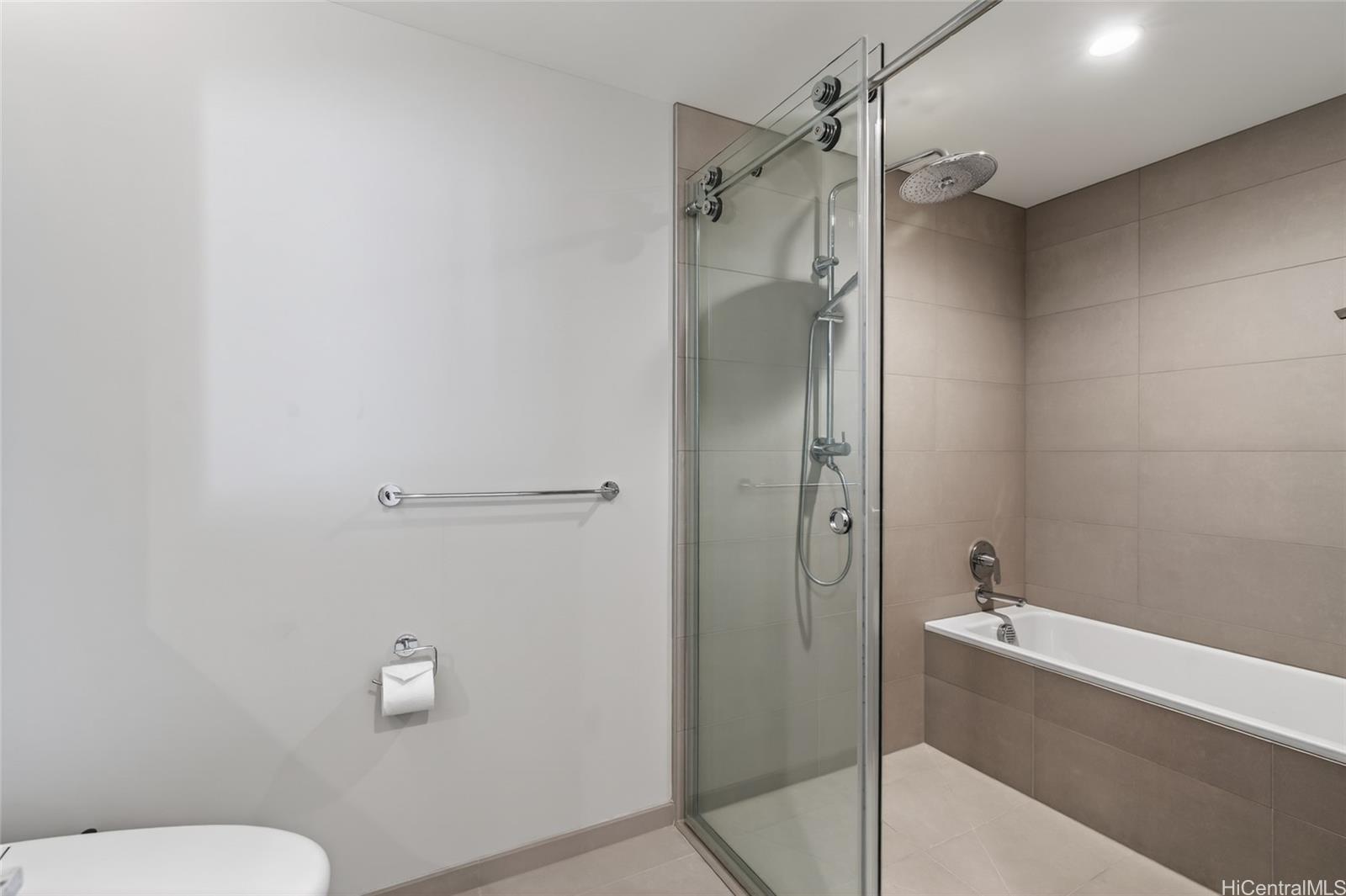 Koula condo # 2802, Honolulu, Hawaii - photo 12 of 25