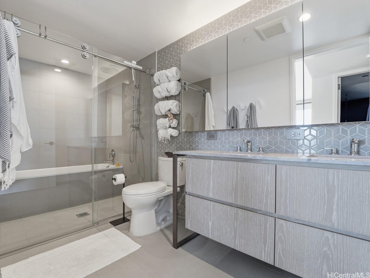 Koula condo # 2901, Honolulu, Hawaii - photo 17 of 20