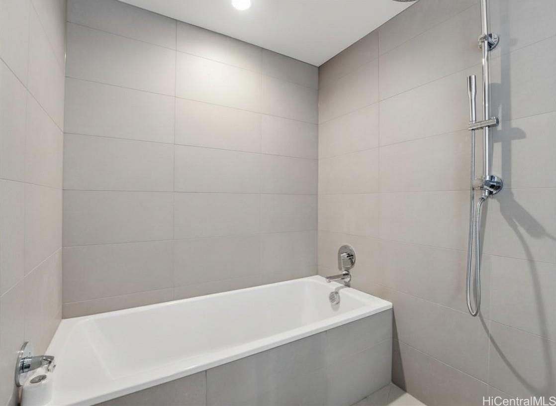 Koula condo # 2901, Honolulu, Hawaii - photo 19 of 20