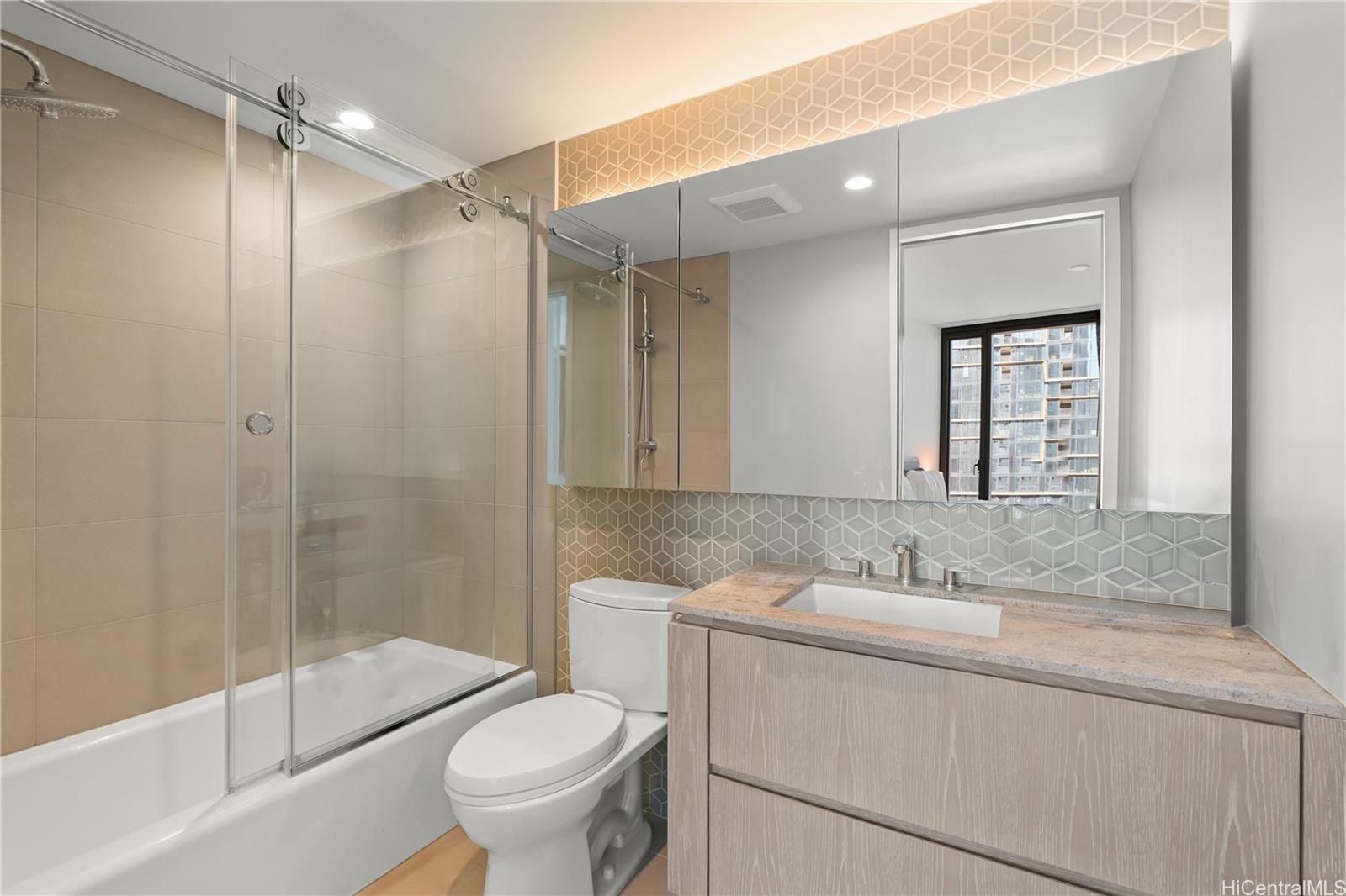 Koula condo # 2903, Honolulu, Hawaii - photo 14 of 24