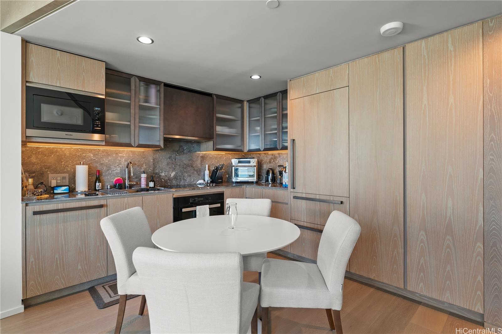 Koula condo # 2903, Honolulu, Hawaii - photo 5 of 23