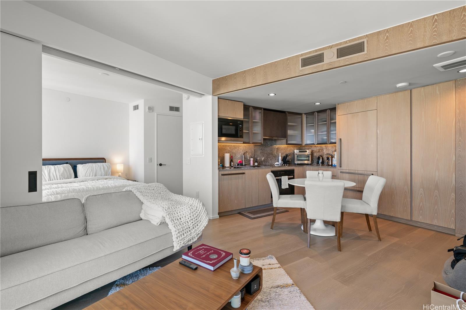 Koula condo # 2903, Honolulu, Hawaii - photo 8 of 23