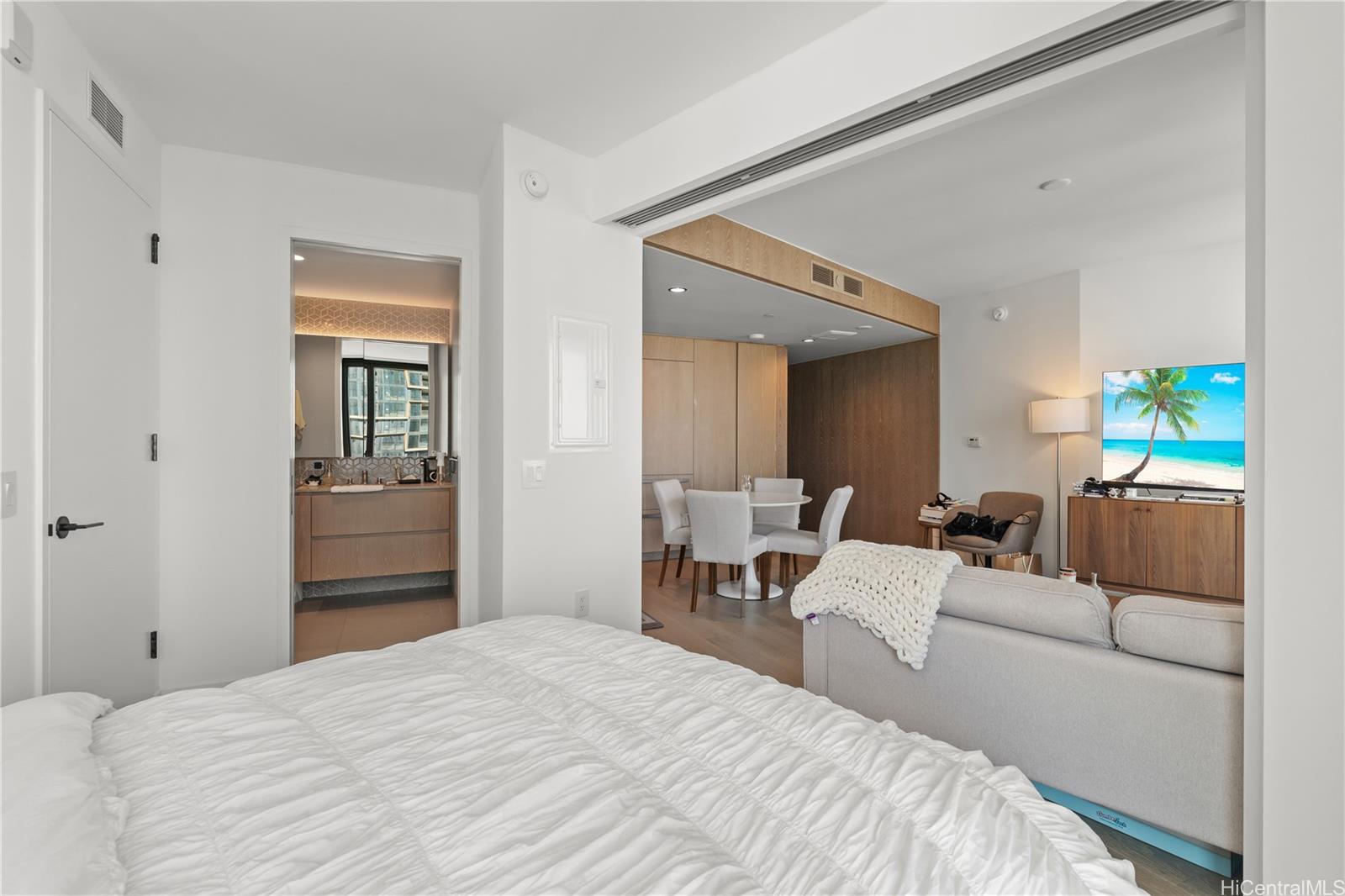 Koula condo # 2903, Honolulu, Hawaii - photo 10 of 23