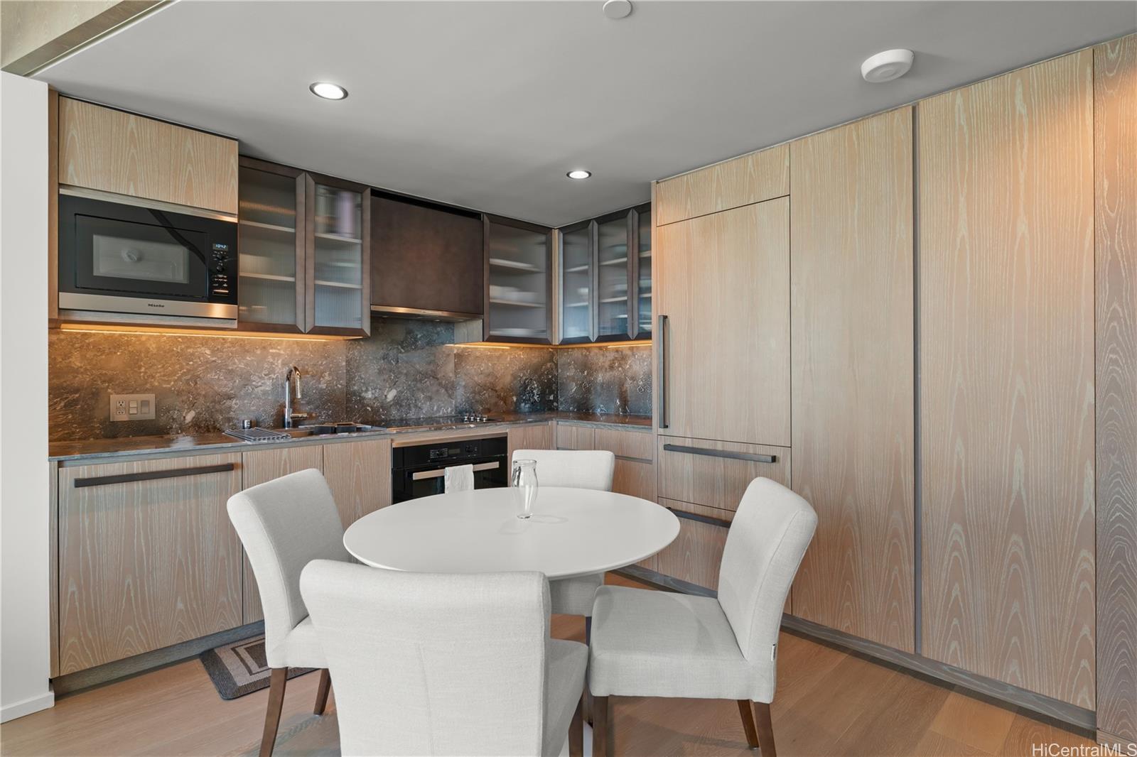 Koula condo # 2903, Honolulu, Hawaii - photo 10 of 24