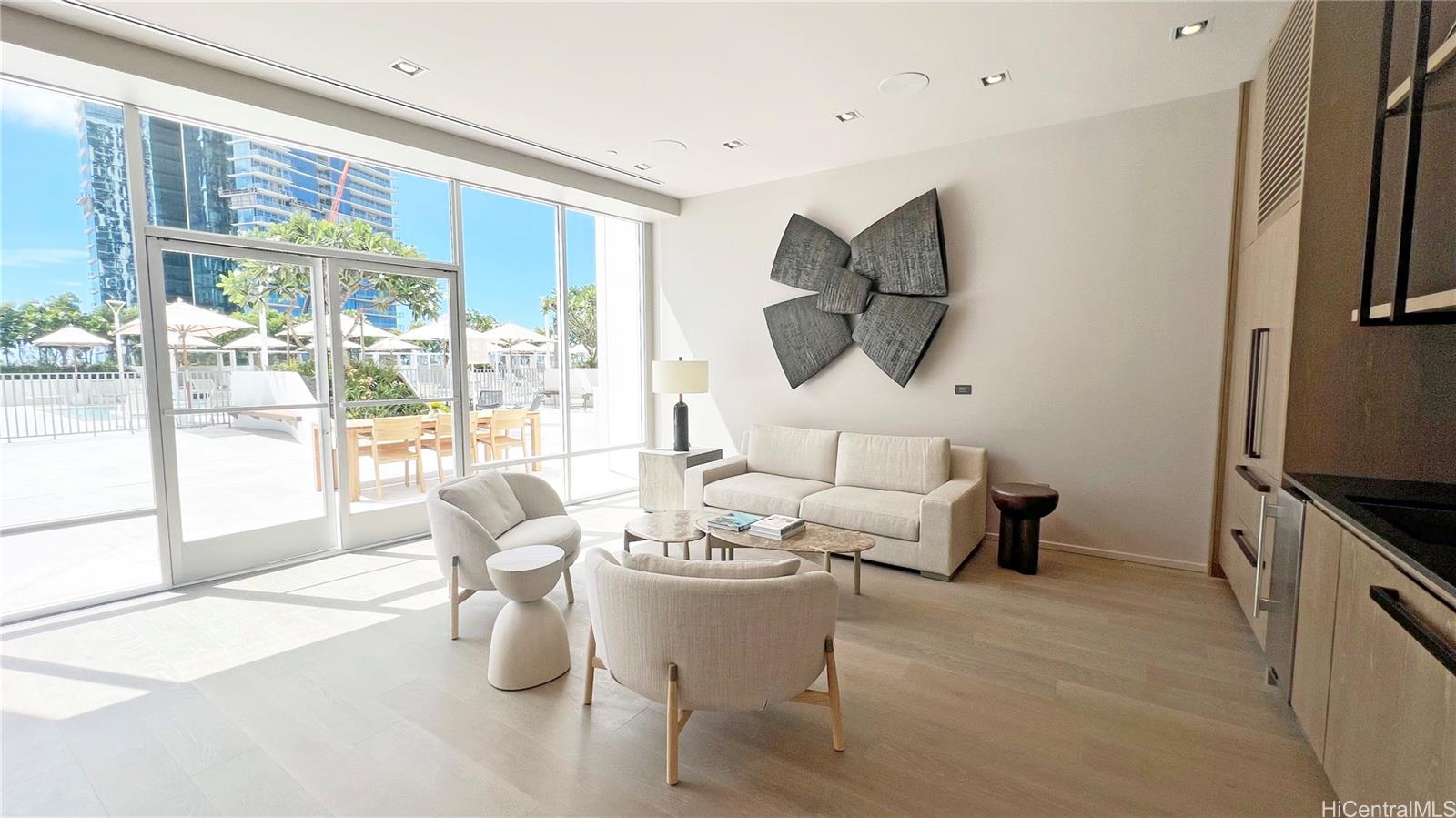 1000 Auahi St Honolulu - Rental - photo 16 of 25