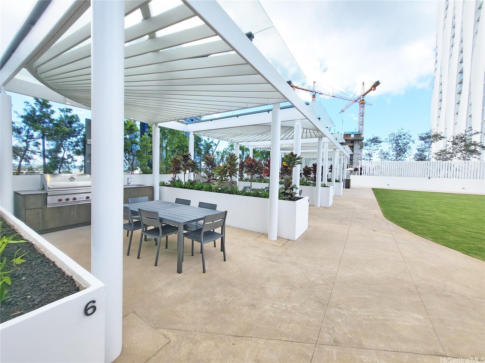 1000 Auahi St Honolulu - Rental - photo 21 of 25