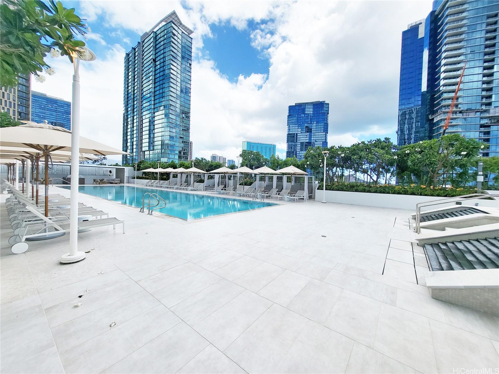 1000 Auahi St Honolulu - Rental - photo 23 of 25