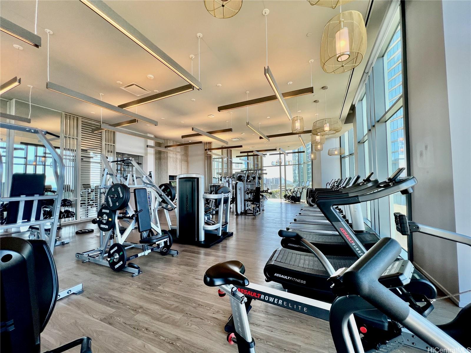 Koula condo # 3403, Honolulu, Hawaii - photo 11 of 22