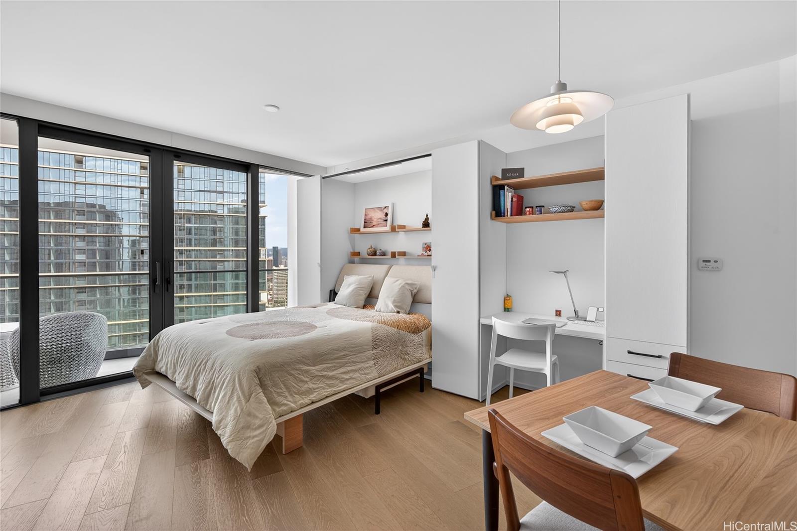 1000 Auahi St Honolulu - Rental - photo 3 of 25