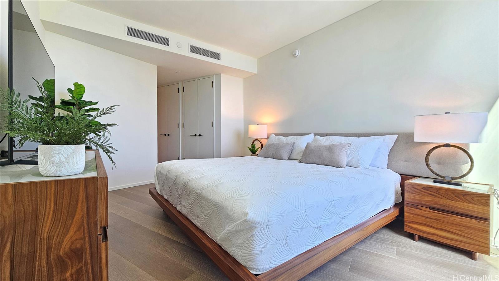 Koula condo # 3504, Honolulu, Hawaii - photo 7 of 25